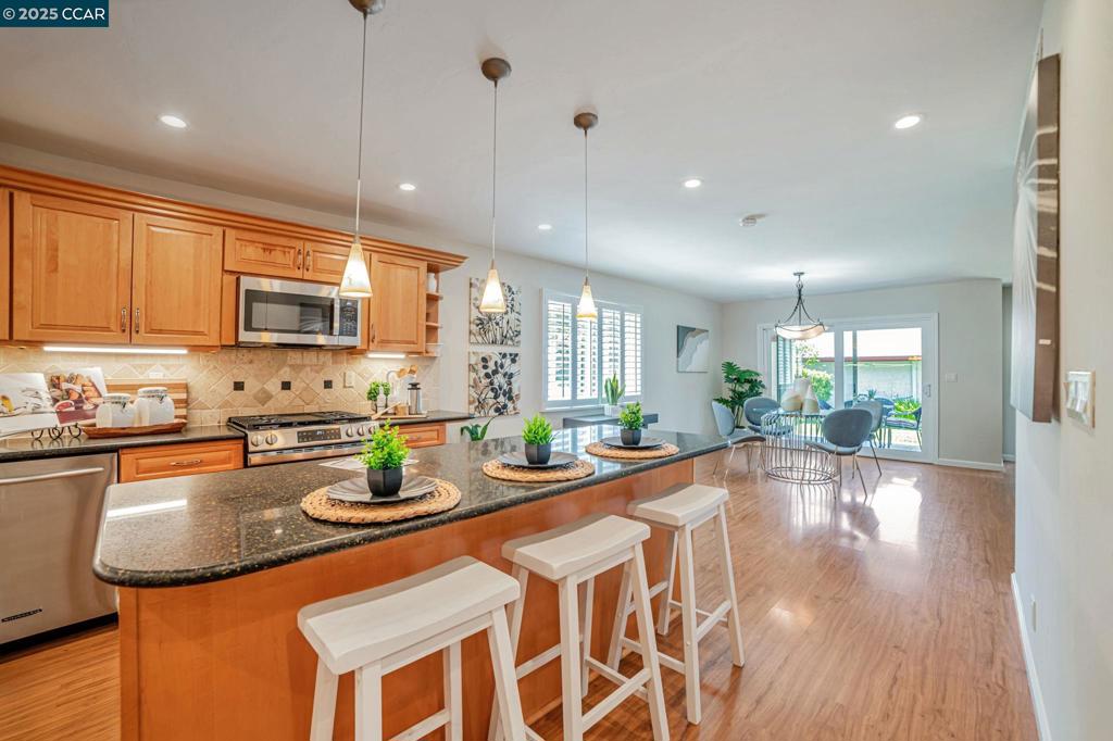 TWIN CREEKS AREA - Residential