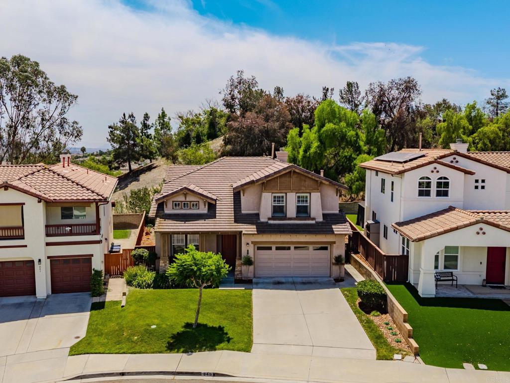 845 Esperanza Place