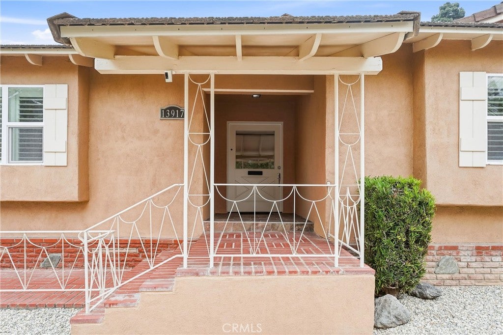 13917 Walnut ST, Whittier CA 90602