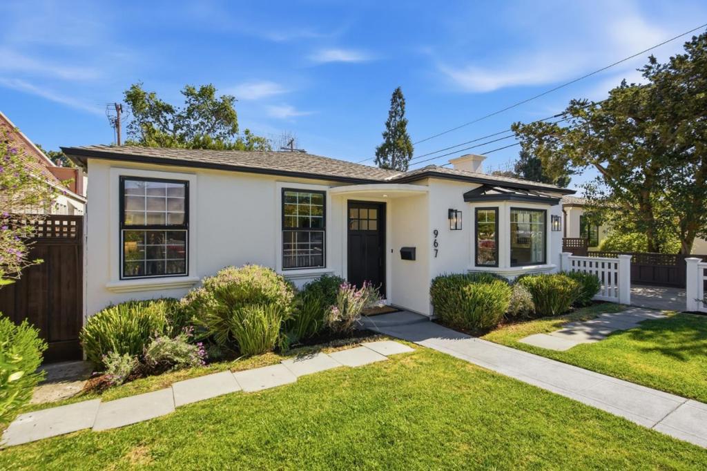 967 Orange Avenue