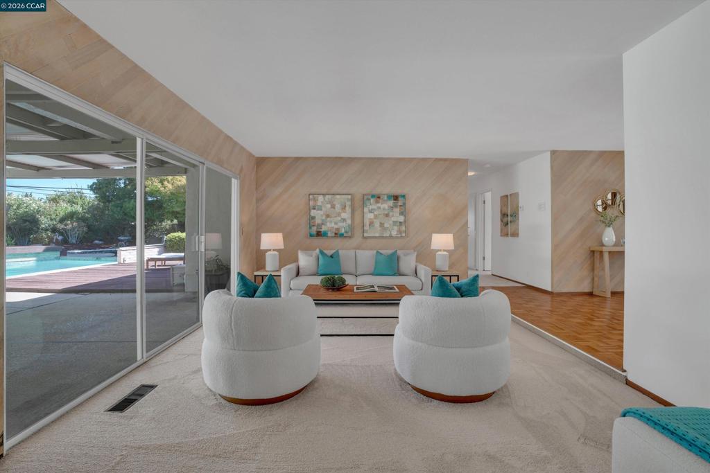 2975 Graymont Ct