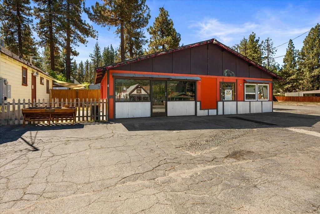 1112 Big Bear Boulevard