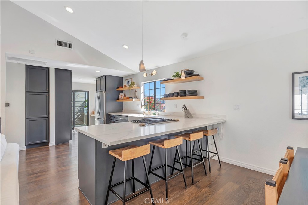 1924 Mathews Avenue C