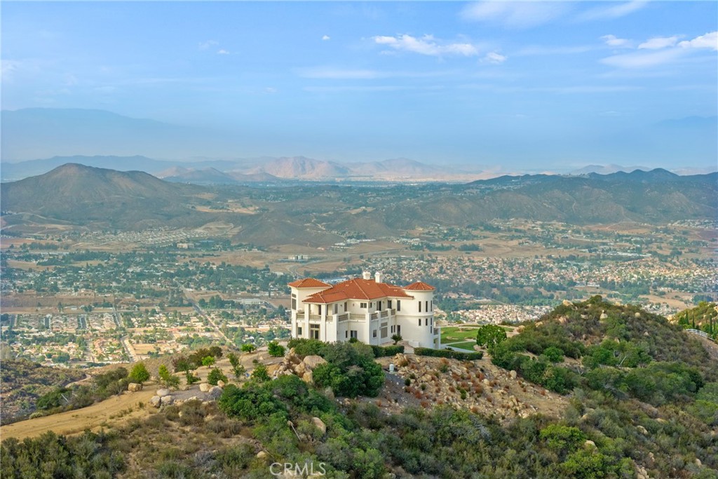 20634 Paseo Montana