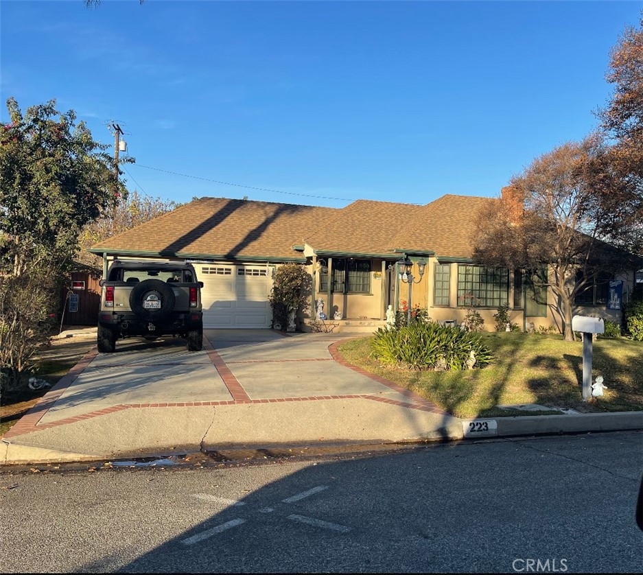 This home is in the process of being renovated. Excellent location. Perfect for large or blended families.