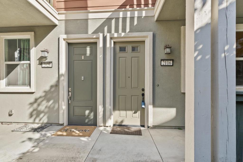 2116 Vincenzo Walkway