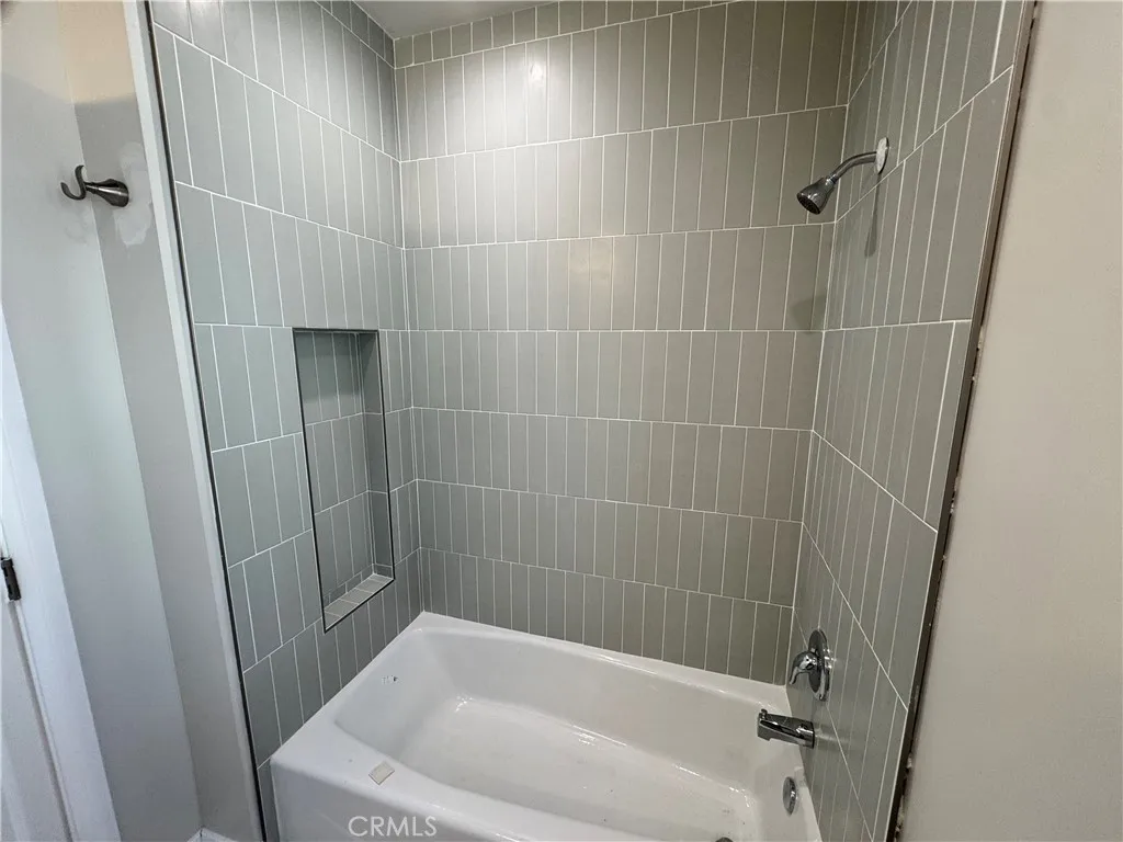 San Pedro, California 90731, United States, 3 Bedrooms Bedrooms, ,2 BathroomsBathrooms,Residential,Active,219612