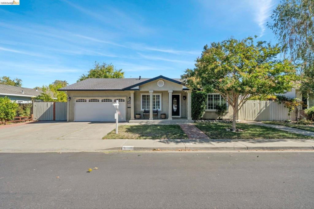 2384 Woodthrush Way