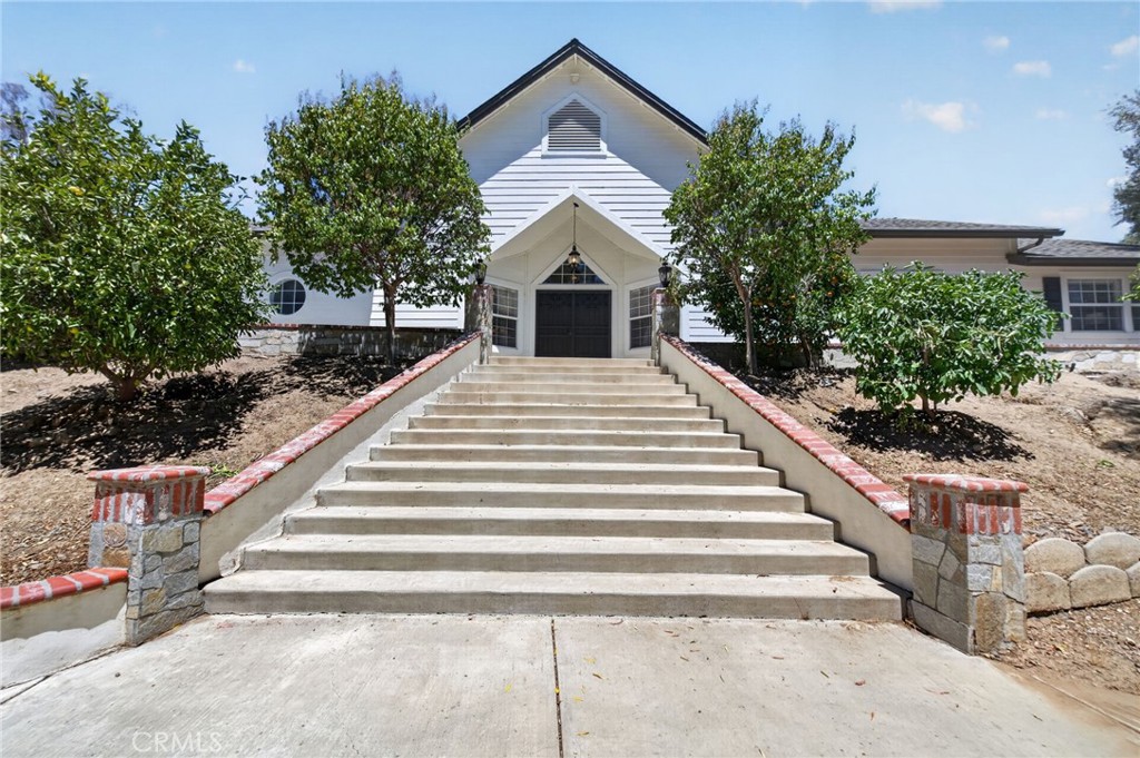 42761 Juniper