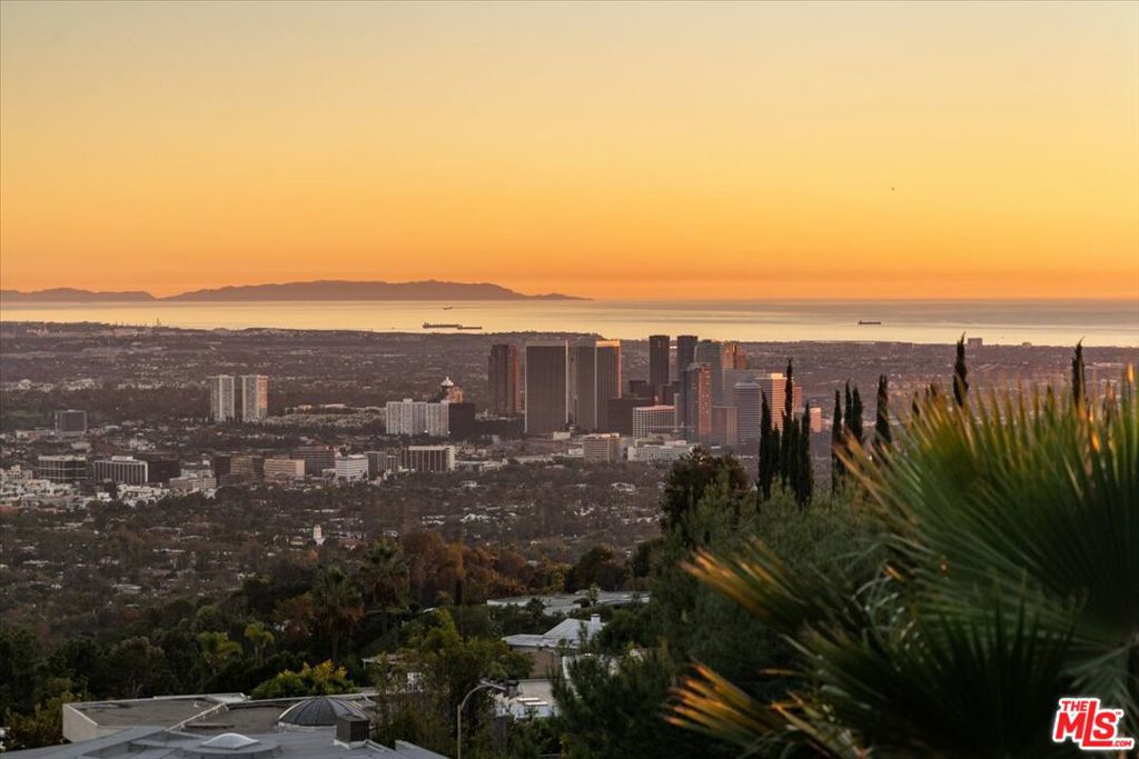 1740 Carla Ridge