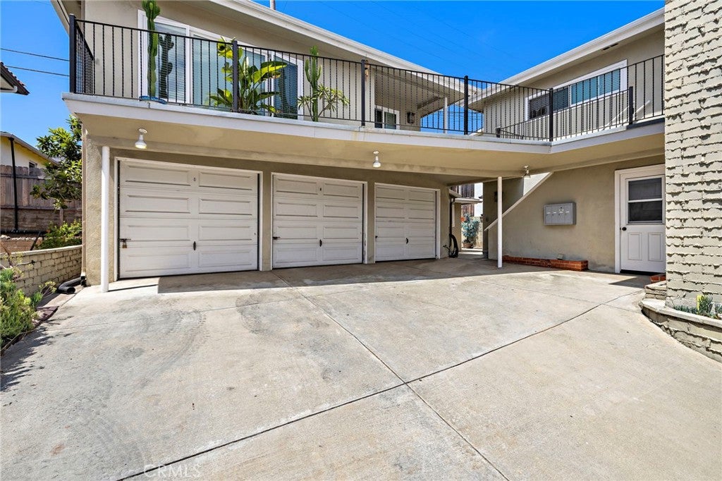 312 Avenida Del Mar