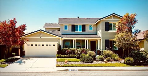 Photo of 30071 Muirlands DR, Menifee, CA 92584 (MLS # SW26129761)