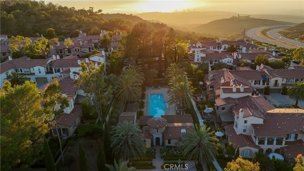 Ziani (ZANI) - Residential