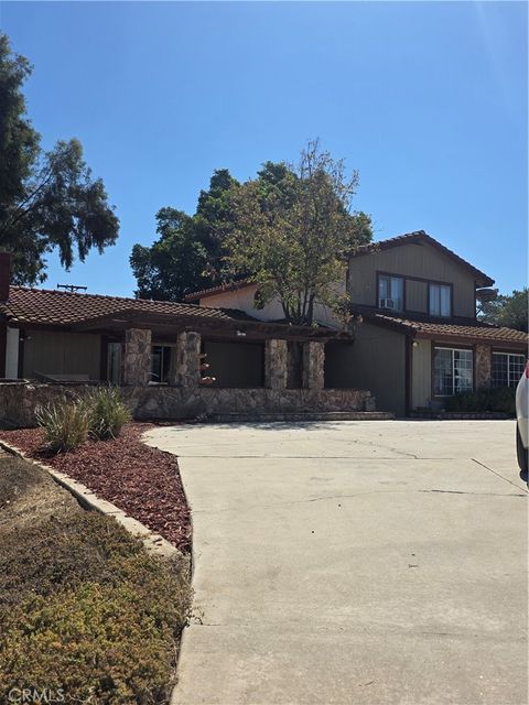 Photo of 18251 Northstar Avenue, Riverside, CA 92508 (MLS # IV25178790) Photo of 18251 Northstar Avenue, Riverside, CA 92508 (MLS # IV25178790)