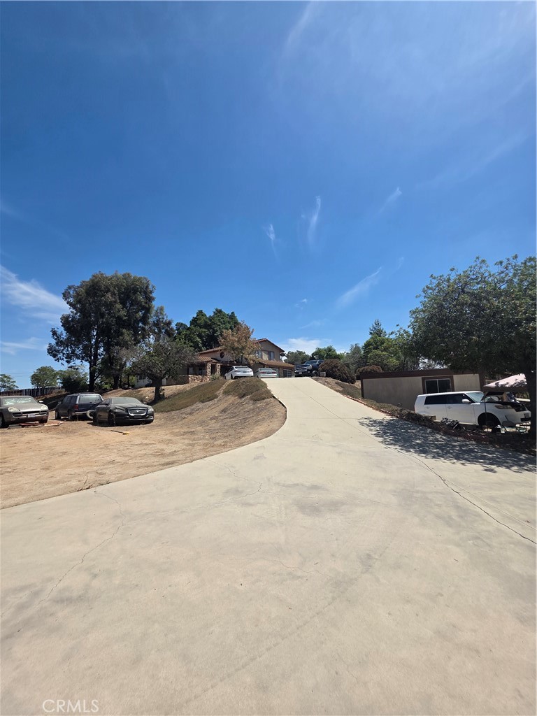 18251 Northstar Avenue
