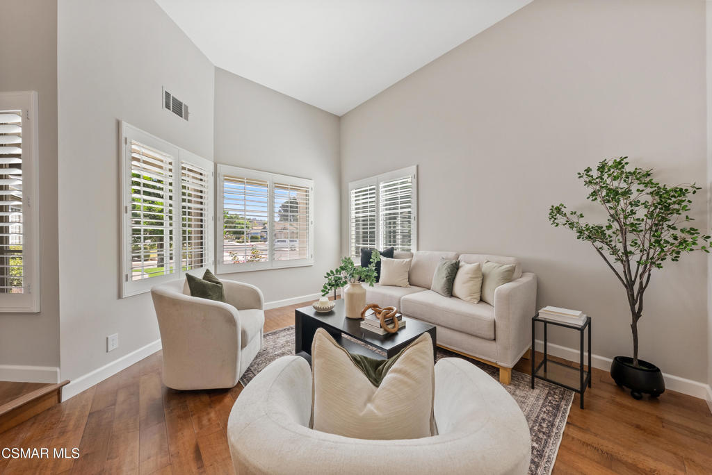 Sunset Hills/Brock Homes-600 - 600 - Residential