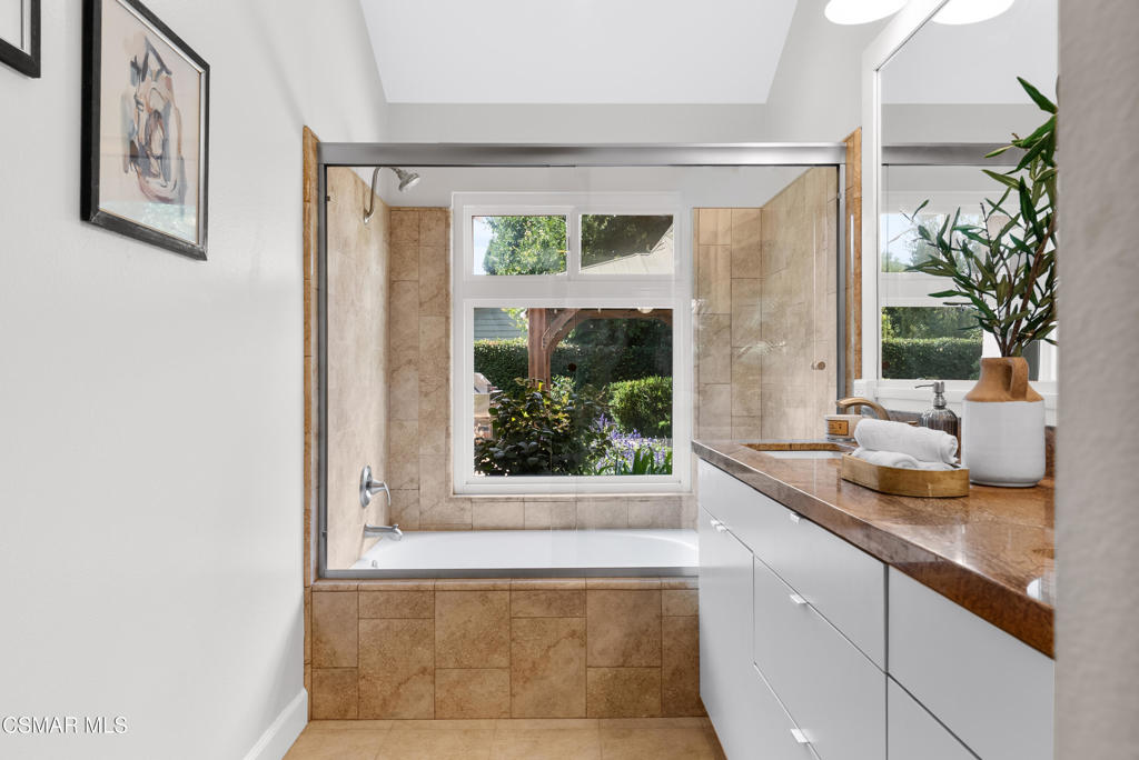 Sunset Hills/Brock Homes-600 - 600 - Residential