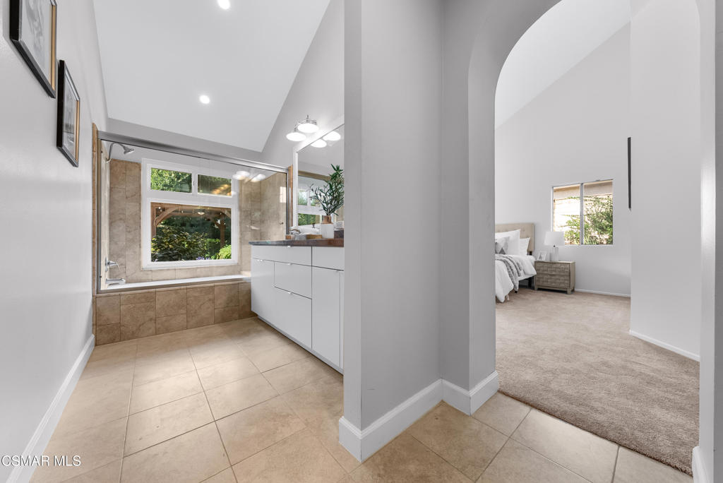 Sunset Hills/Brock Homes-600 - 600 - Residential