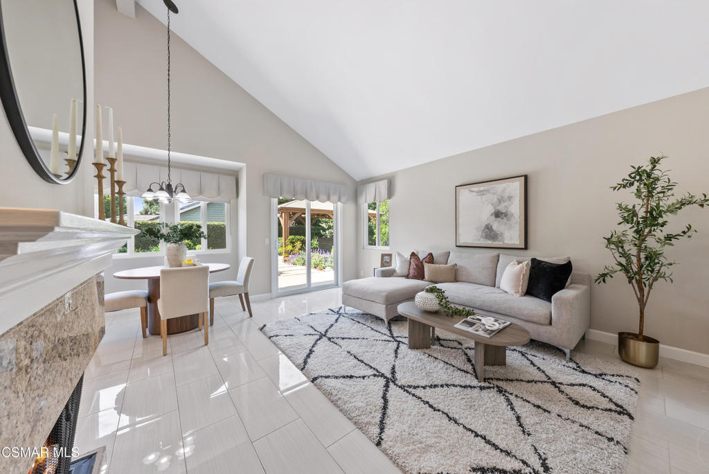 Sunset Hills/Brock Homes-600 - 600 - Residential