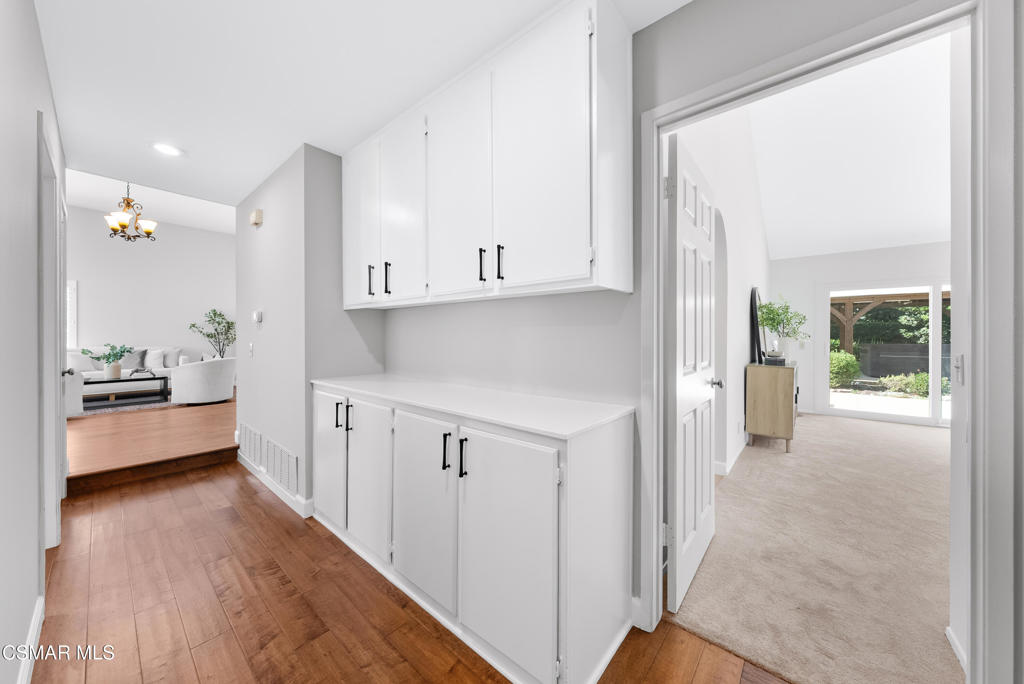 Sunset Hills/Brock Homes-600 - 600 - Residential