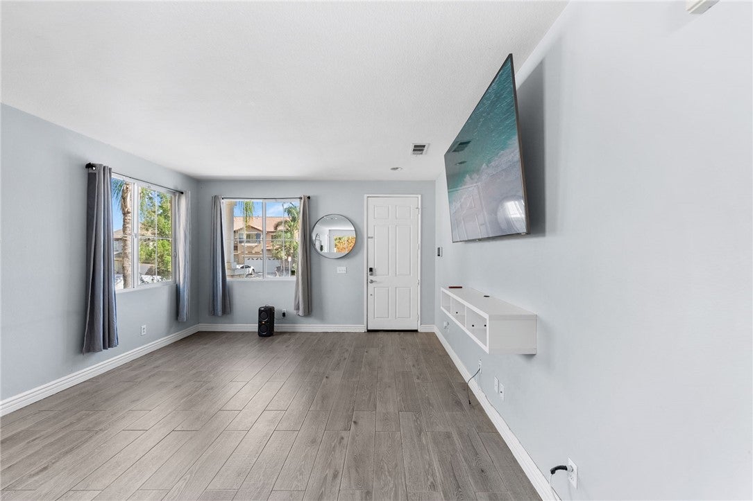 33129 Shoreline