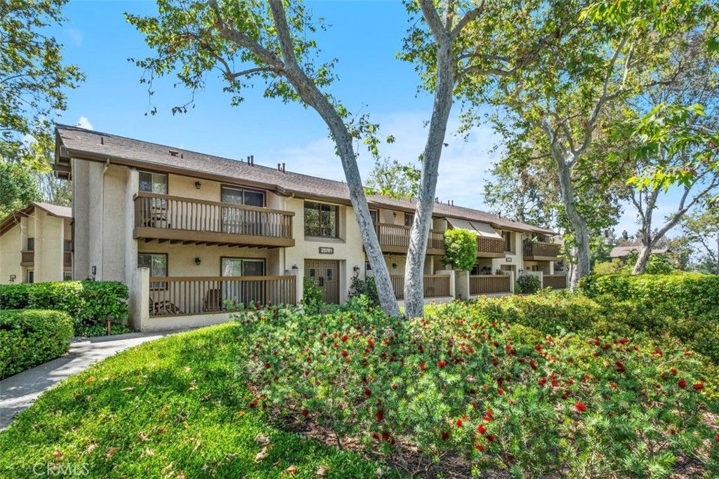 listing image 130721924237962554259