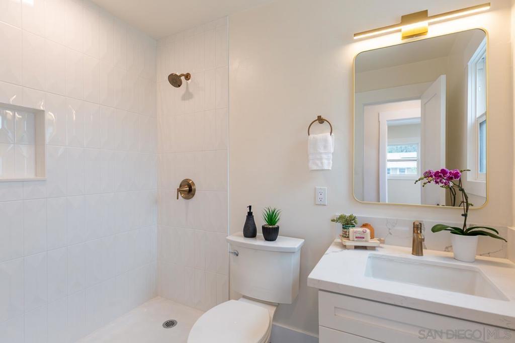 La Mesa - Residential