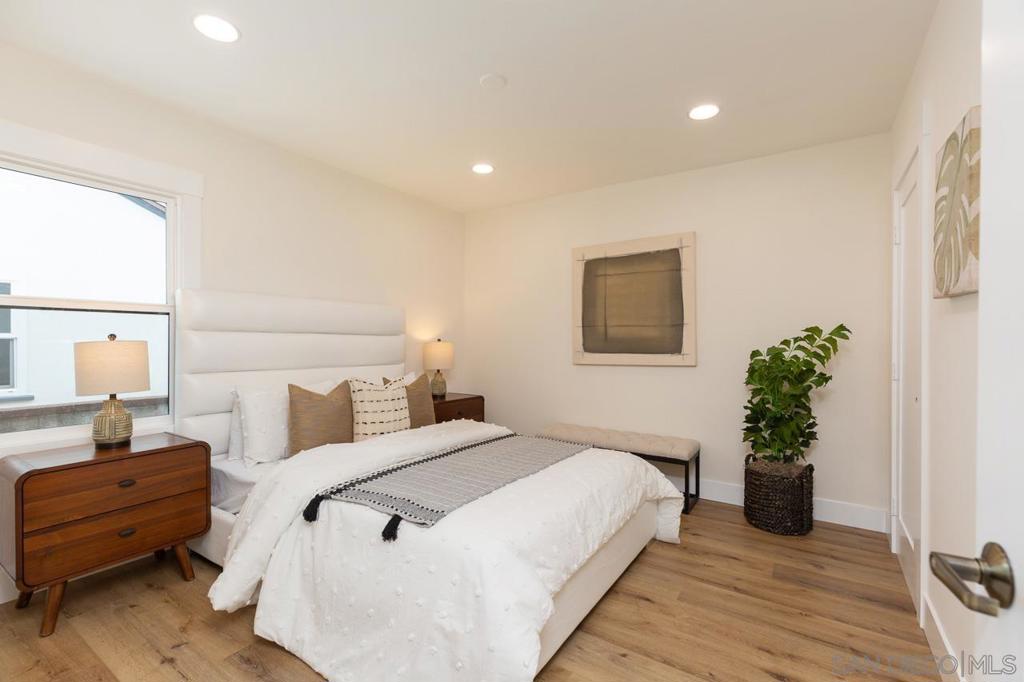 La Mesa - Residential