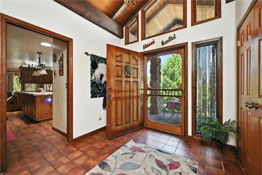 3663 Crestwood Drive