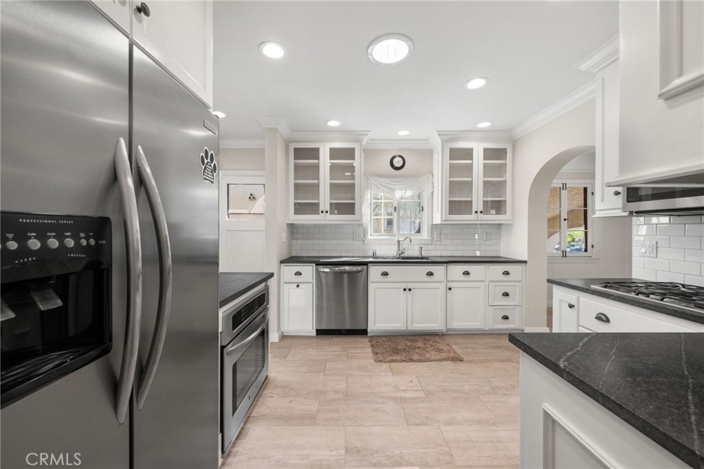 California Heights (CH) - Residential