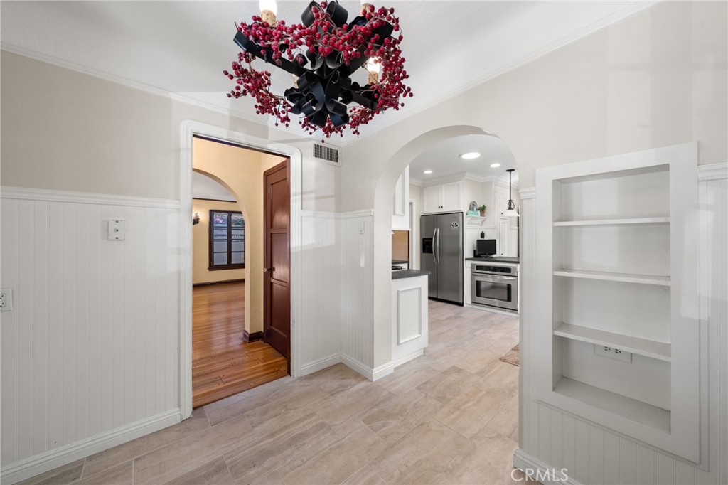 California Heights (CH) - Residential