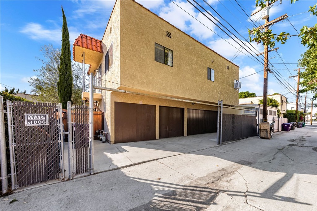 California Heights (CH) - Residential