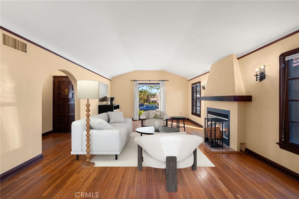 California Heights (CH) - Residential