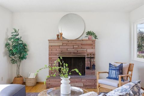 Tiny photo for 140 Monterey Street, Santa Cruz, CA 95060 (MLS # ML82037576)