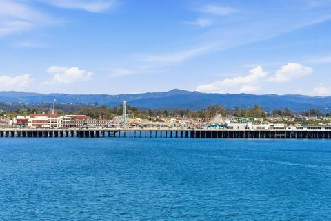 Tiny photo for 140 Monterey Street, Santa Cruz, CA 95060 (MLS # ML82037576)