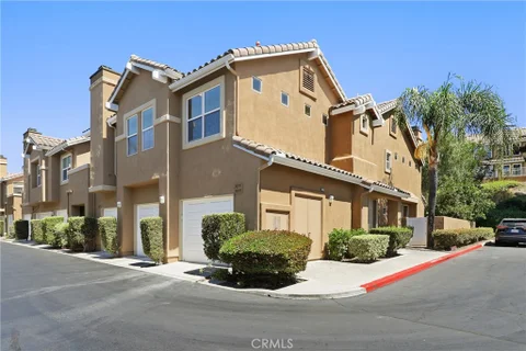 MLS: OC26149554