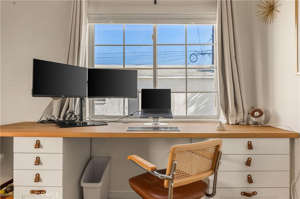 Poly High (PH) - Residential