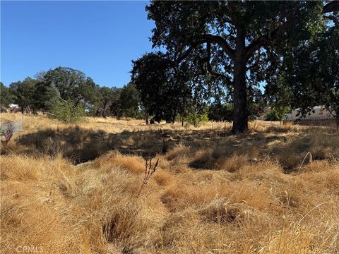 Photo of 16440 Rose Street, Lower Lake, CA 95457 (MLS # LC25225602) Photo of 16440 Rose Street, Lower Lake, CA 95457 (MLS # LC25225602)