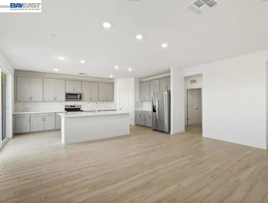 5219 Kestrel St.