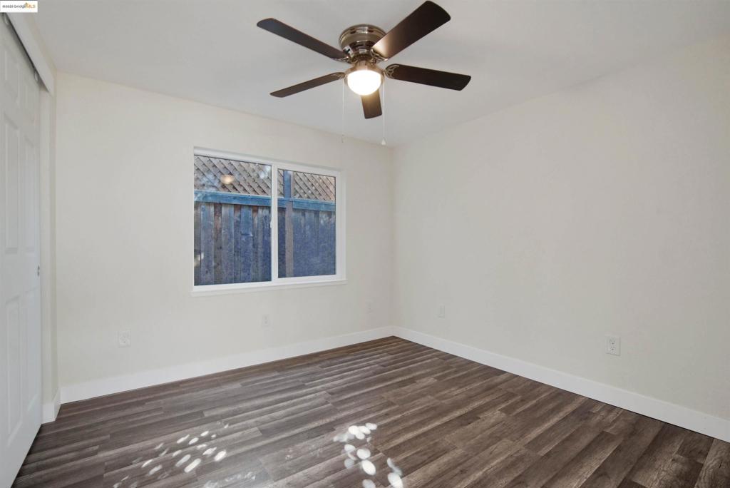 BRENTWOOD - Residential Lease