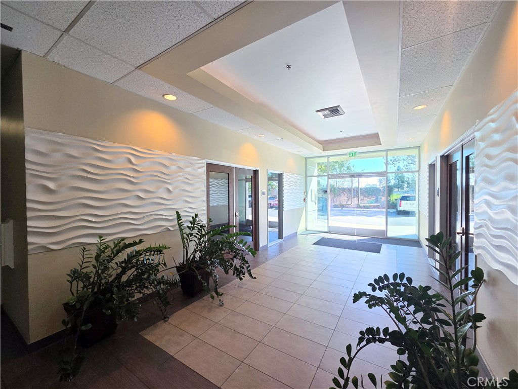 19112 Gridley Rd 214