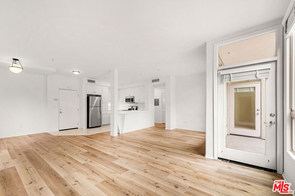 Photo of 13044 Pacific #214, Playa Vista, CA 90094 (MLS # 25628467)