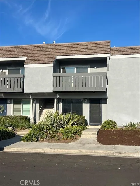 MLS: OC26031146