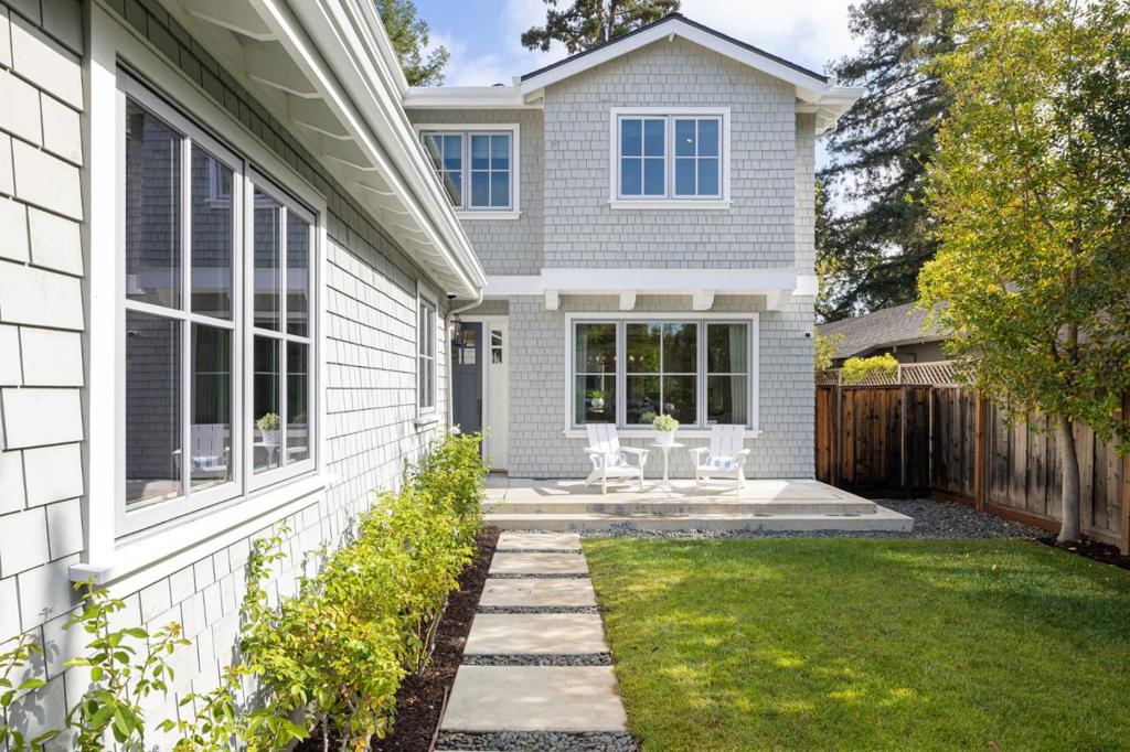 264 Leland Avenue