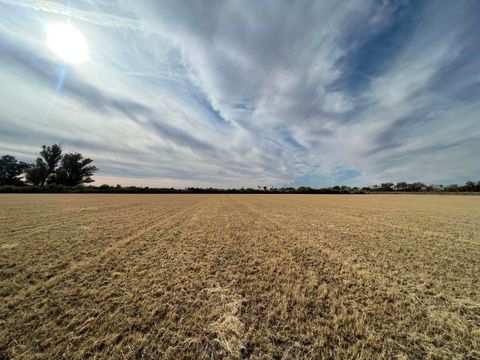 Photo of 1159 Broadway, Blythe, CA 92225 (MLS # 219140372DA)