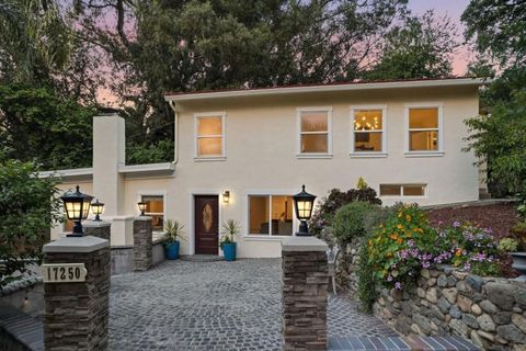 Photo of 17250 Pine Avenue, Los Gatos, CA 95032 (MLS # ML82044580)