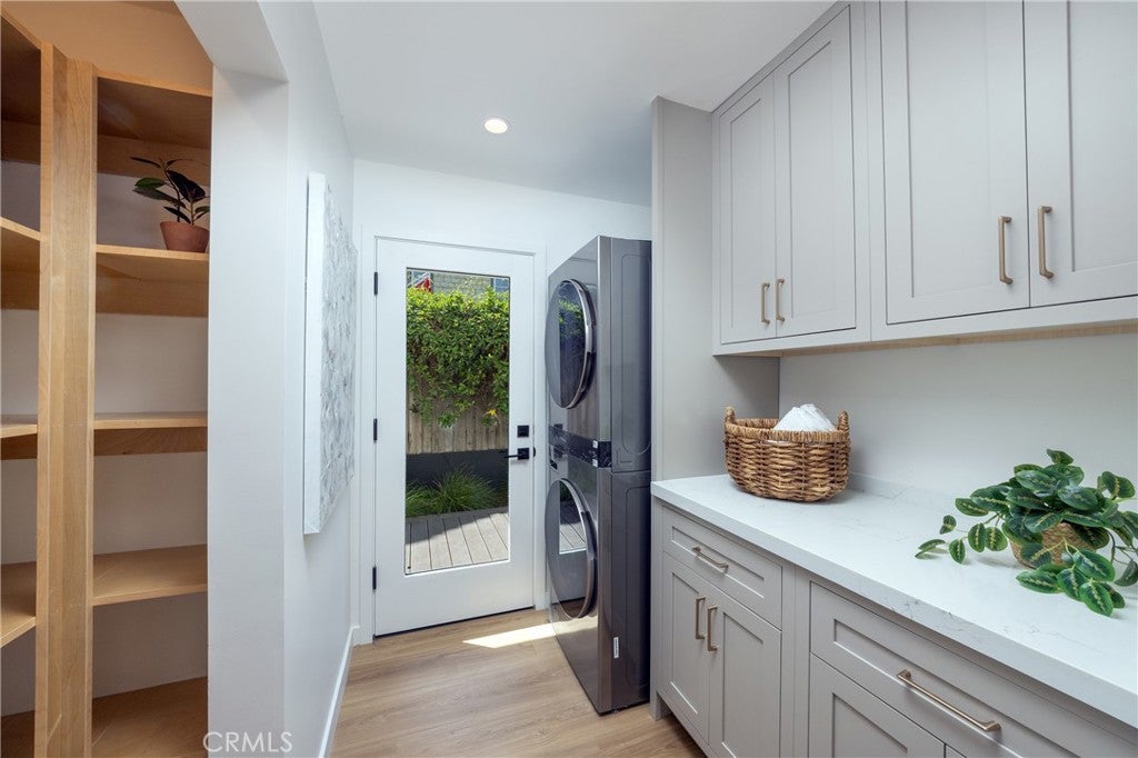 1789 Rogers Place, Costa Mesa CA 92627 - Photo 9