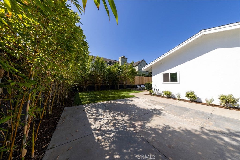 1789 Rogers Place, Costa Mesa CA 92627 - Photo 27