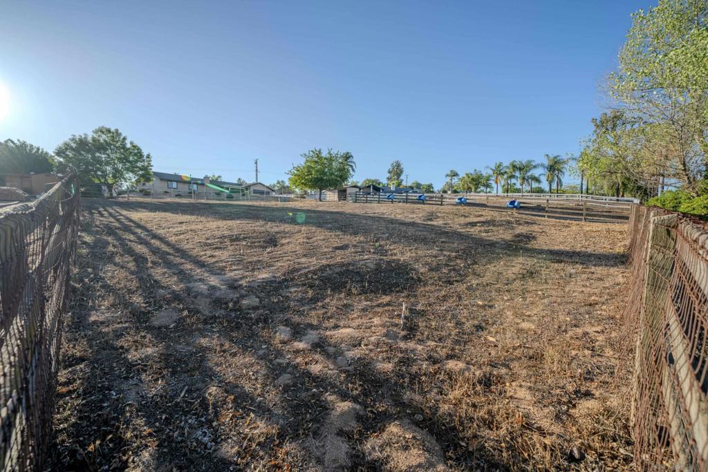 Ramona - Residential