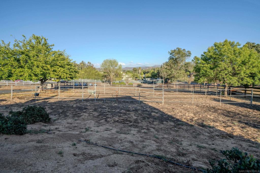 Ramona - Residential